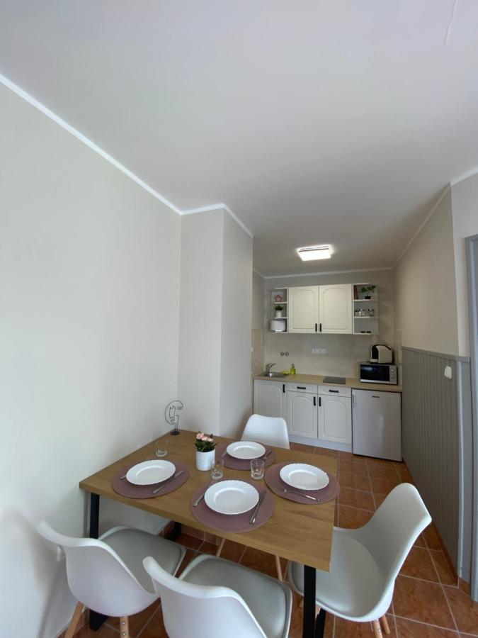 Silence Apartmanhaz ซาลาคาโรส ภายนอก รูปภาพ