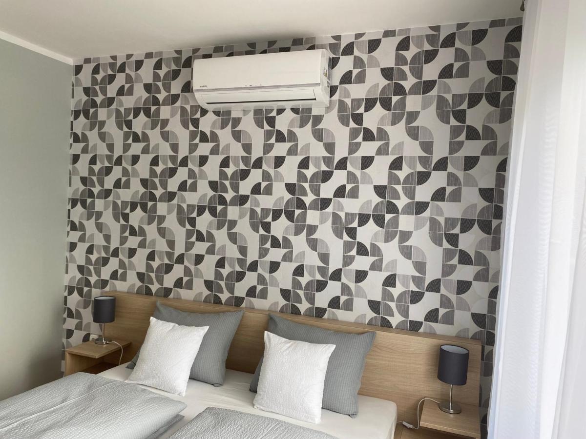 Silence Apartmanhaz ซาลาคาโรส ภายนอก รูปภาพ