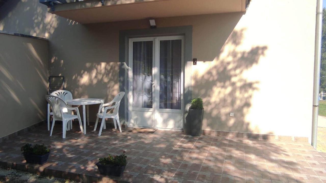Silence Apartmanhaz ซาลาคาโรส ภายนอก รูปภาพ