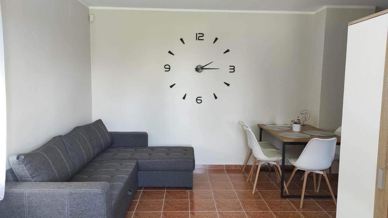Silence Apartmanhaz ซาลาคาโรส ภายนอก รูปภาพ